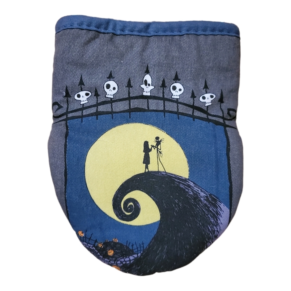 New Disney Nightmare Before Christmas Moonlight Scene Mini Oven Mits‎ 2